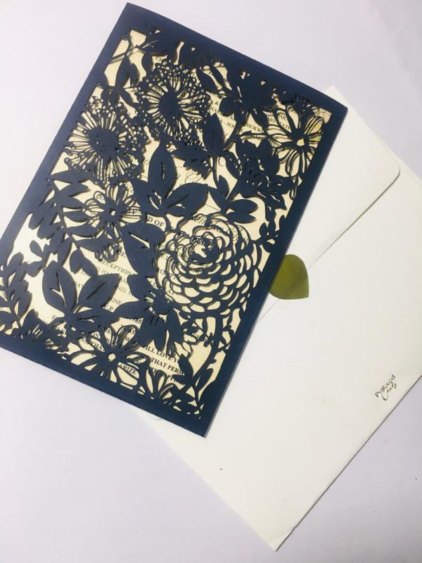 Laser-cut invite single fold - Image 5