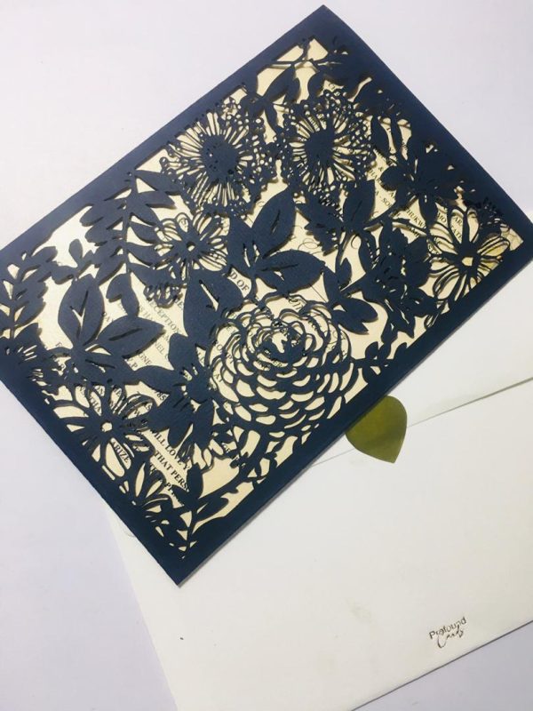 Laser-cut invite single fold - Image 9