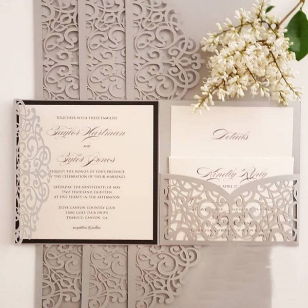 Laser-cut invite A07 3folds - Image 8