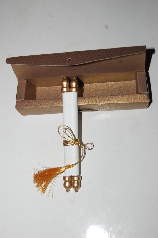 Scroll invites - Image 2